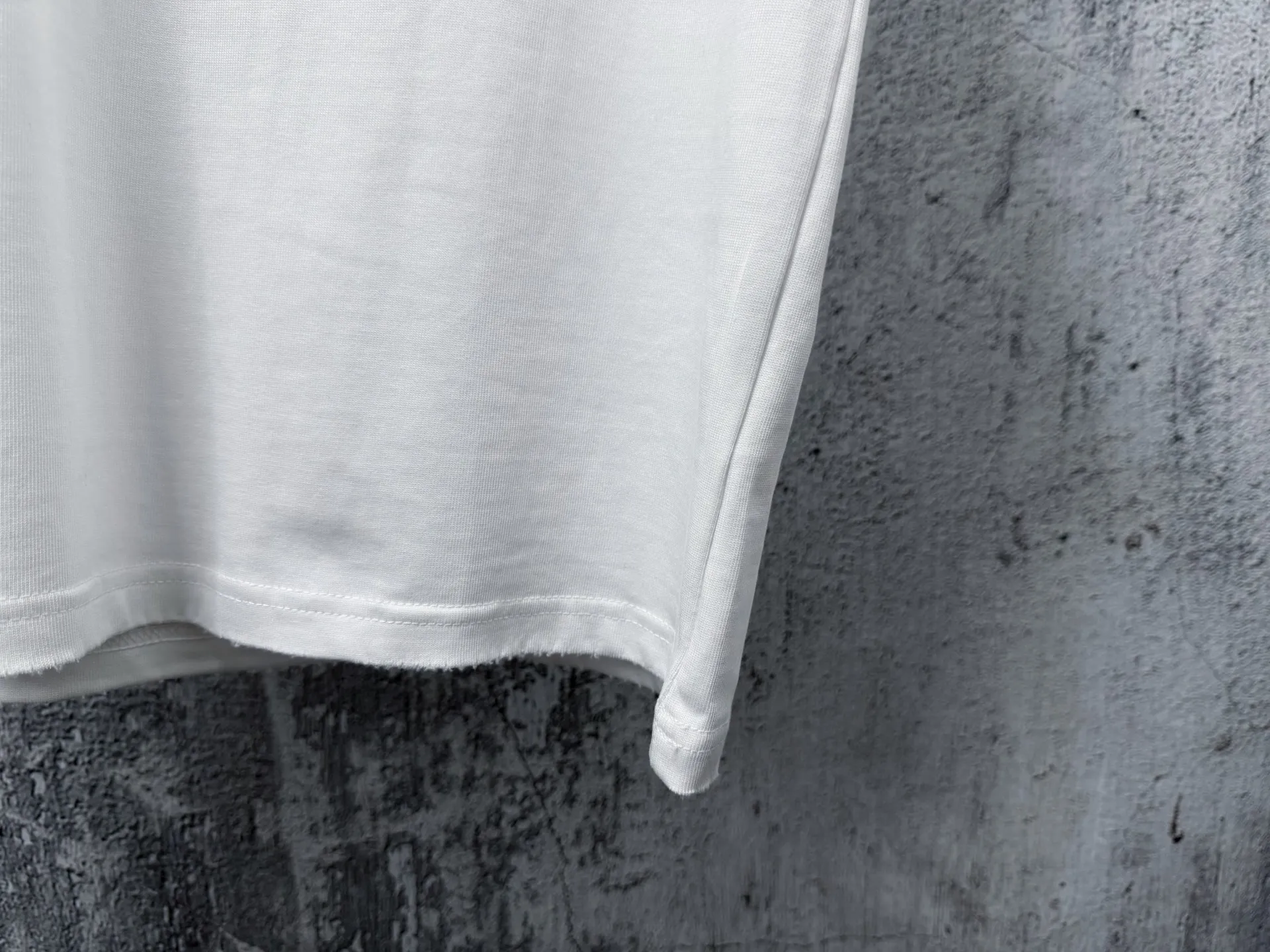 【 】 【Chrome Hearts】 32 ， ， ， Same Style :Black White Size：S-XL